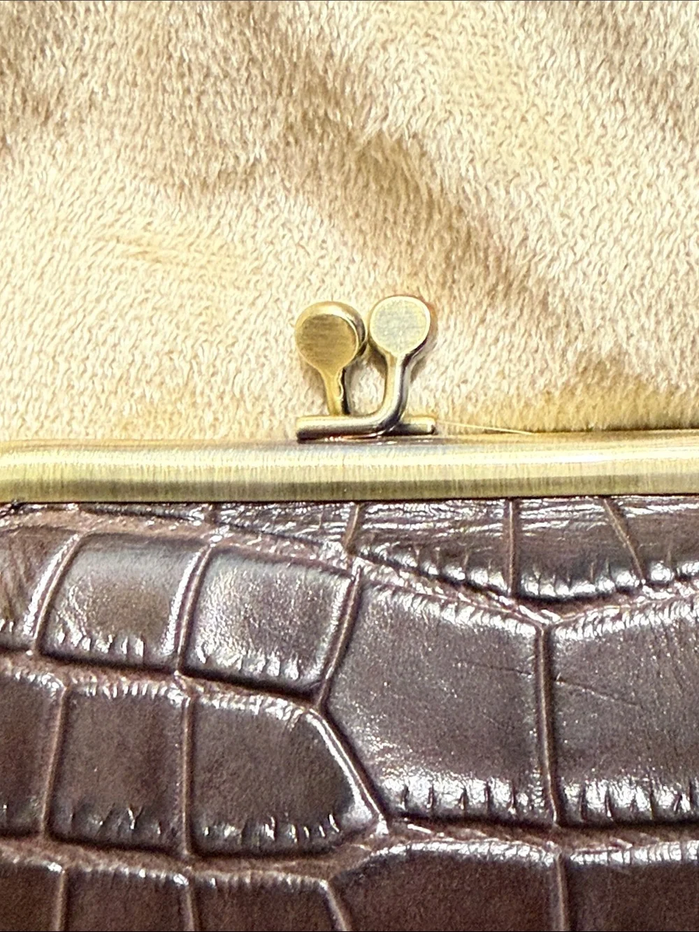 Patricia Nash “Astor” Chocolate Brown Croc-Embossed Leather Coin Wallet, NWT